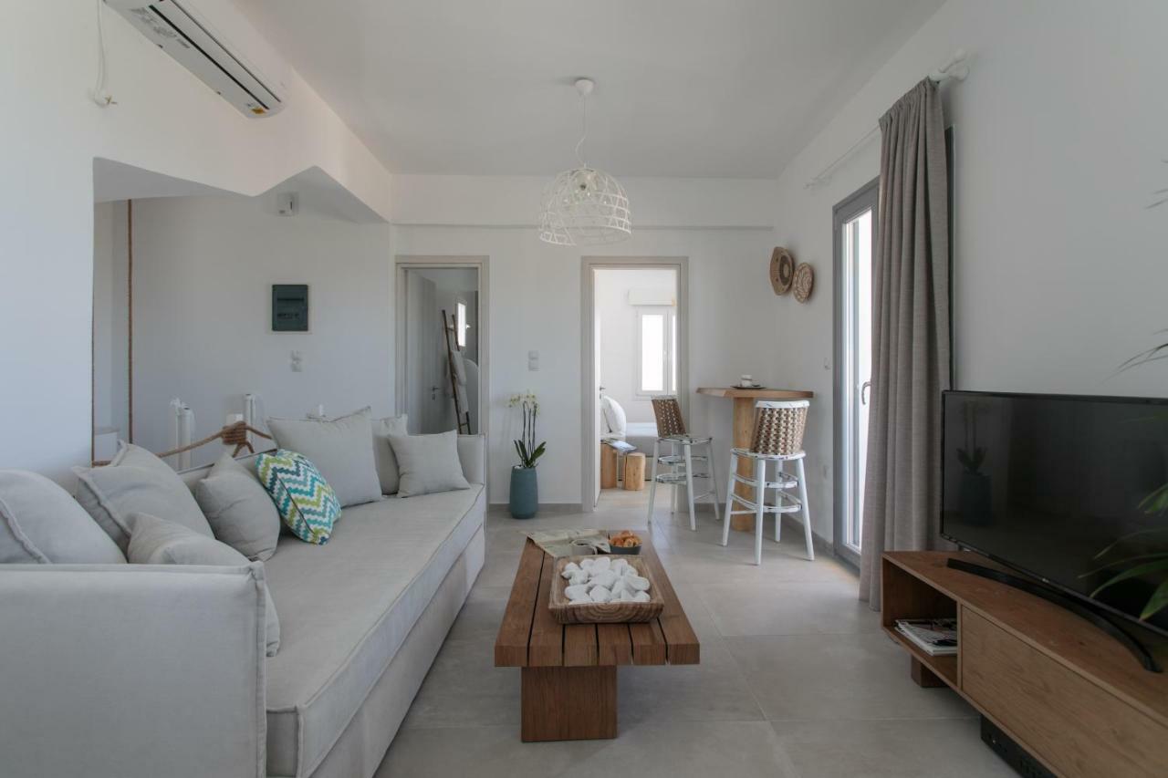 Naxos Infinity Villa And Suites Galanado Экстерьер фото